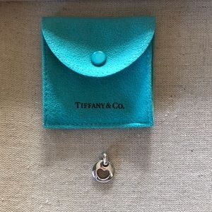 Tiffany & Co stencil heart pendant